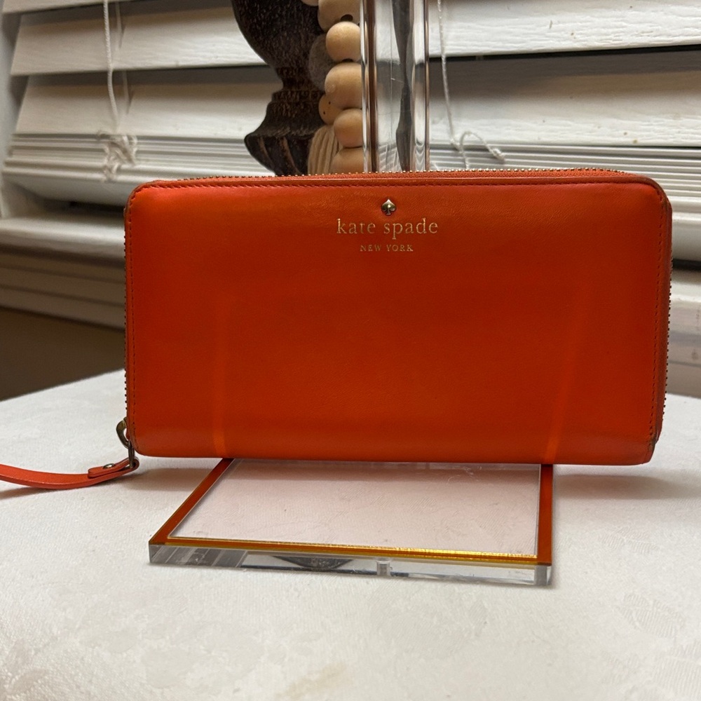 Kate Spade Orange Wallet
